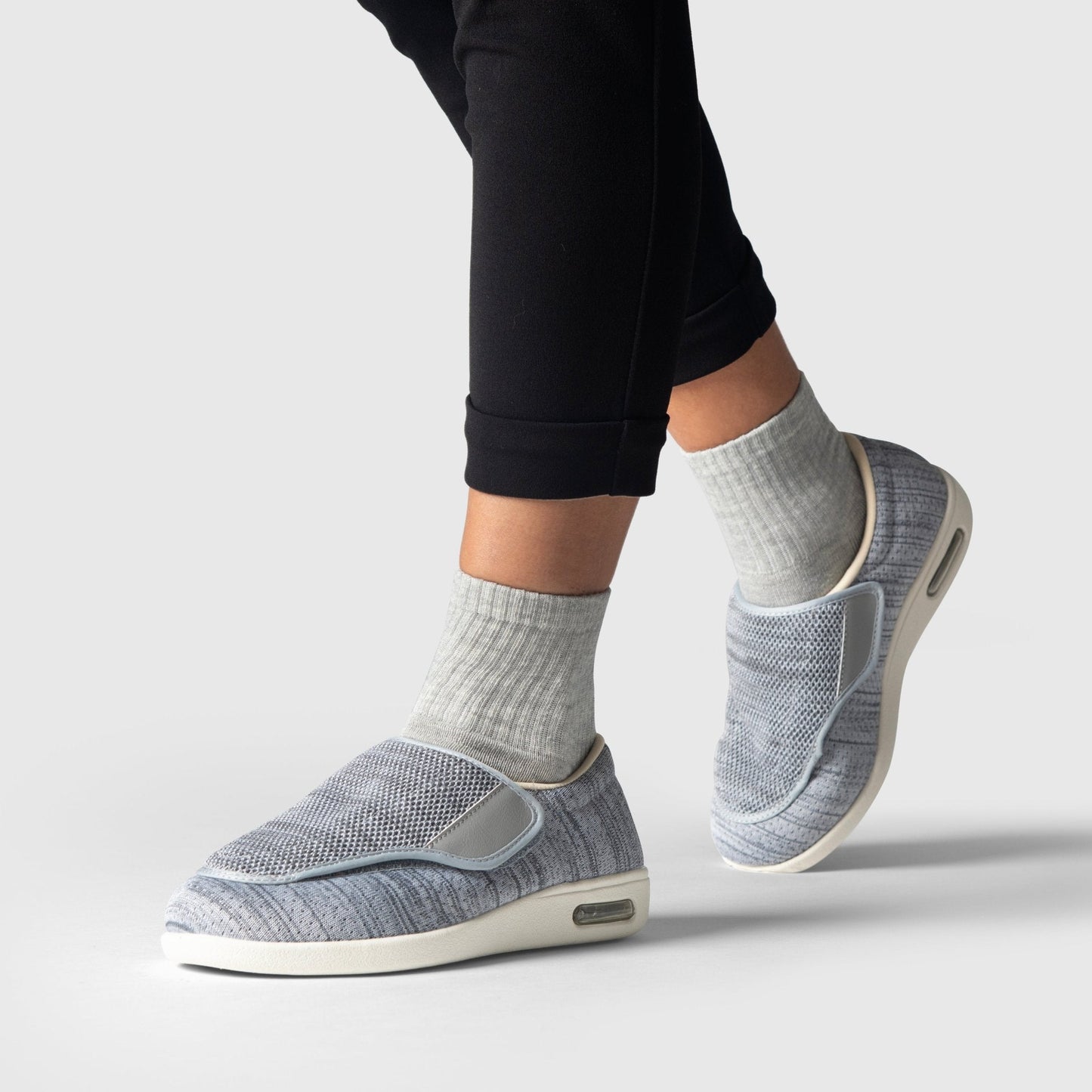 Chloe Stretch No-Tie Wide Shoes w/ Adjustable Closure